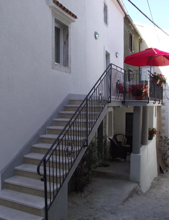 Apartments Dobrinj Zewnętrze zdjęcie