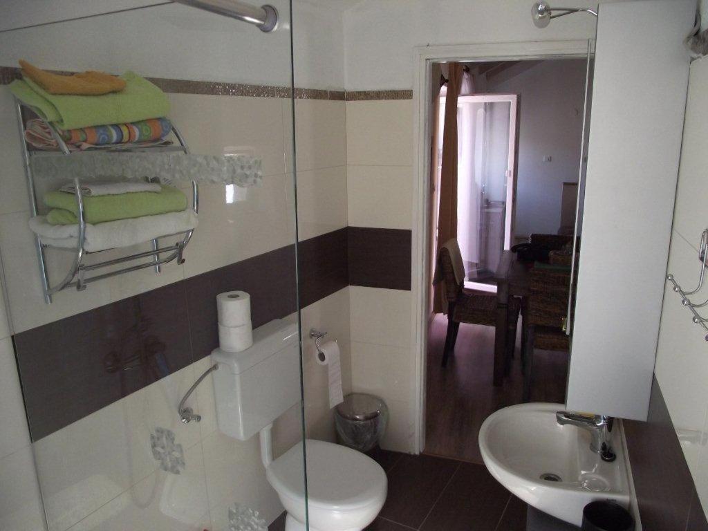 Apartments Dobrinj Pokój zdjęcie